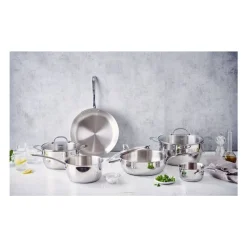 Beka Belvia steelpan met 2 giettuiten 12cm