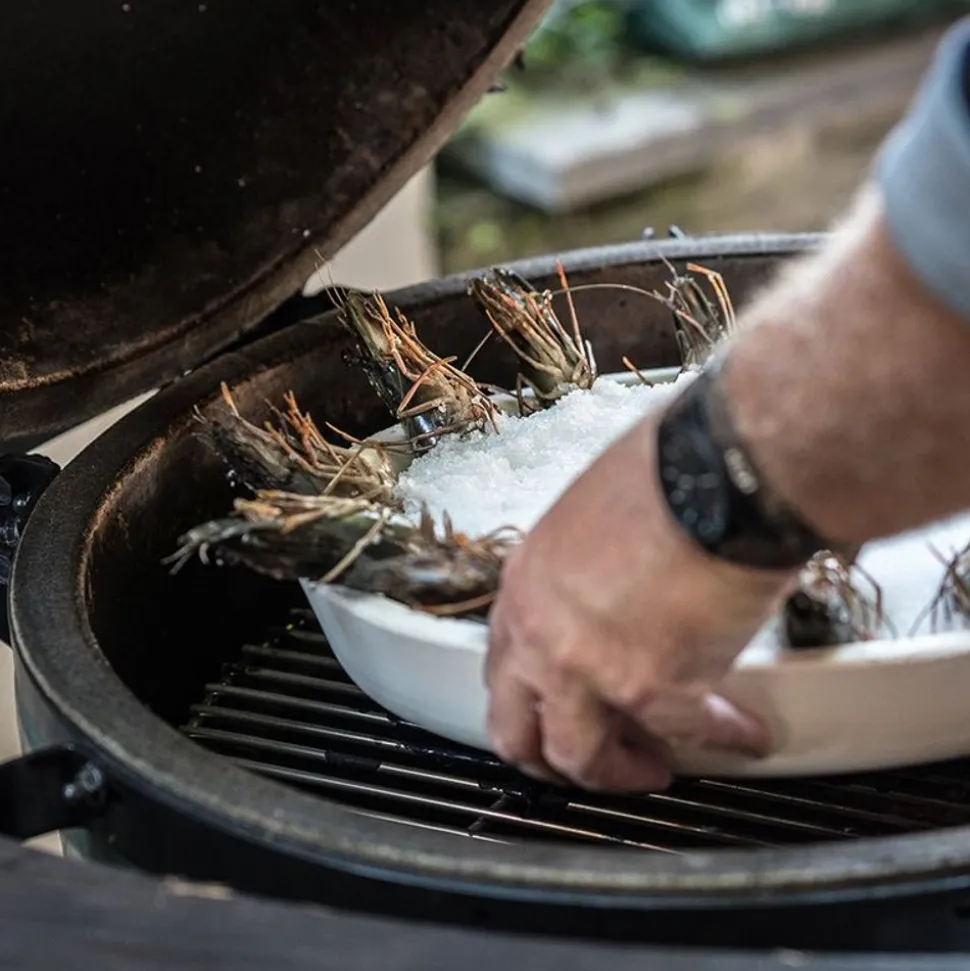 Big Green Egg Deep Dish Pizza en Baksteen