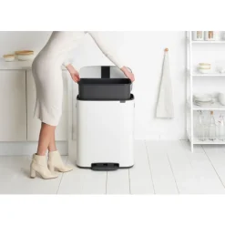 Brabantia Bo pedaalemmer 60 liter met kunststof binnenemmer White