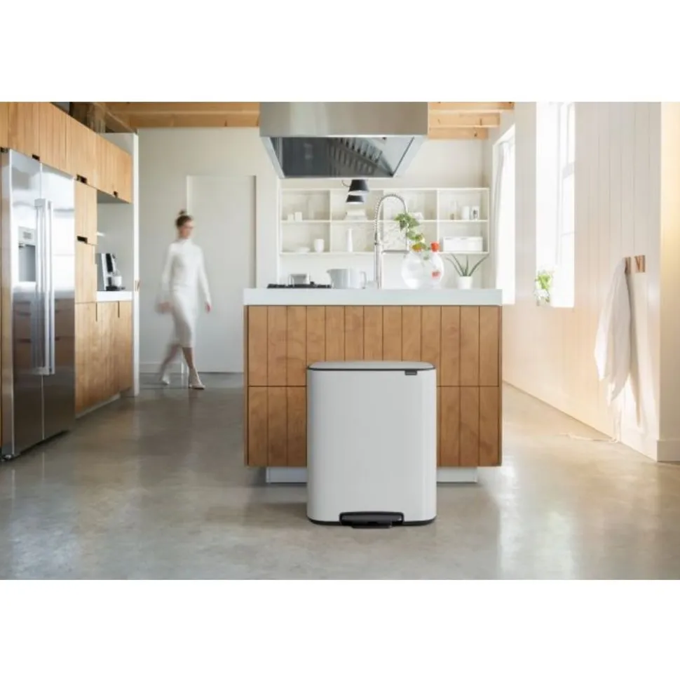 Brabantia Bo pedaalemmer 60 liter met kunststof binnenemmer White