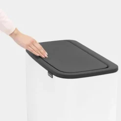 Brabantia Bo Touch Bin afvalemmer 11 + 23 liter met 2 kunststof binnenemmers White