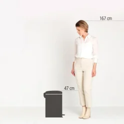 Brabantia NewIcon pedaalemmer 20 liter met kunststof binnenemmer Soft Beige