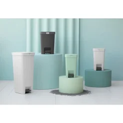 Brabantia StepUp pedaalemmer 25 liter Dark Grey