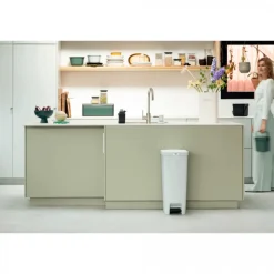 Brabantia StepUp pedaalemmer 40 liter Light Grey