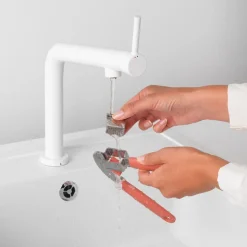 Brabantia Tasty+ Knoflookpers Terracotta Pink