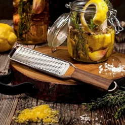 Microplane Master zester