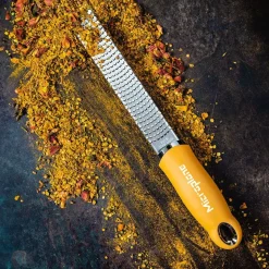 Microplane Premium Classic Serie zester Mosterdgeel