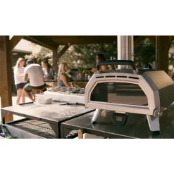 Ooni Karu 16 Multi-Fuel Pizza Oven