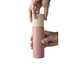 Peugeot Boreal Manuele pepermolen in hout, 21cm, Pralinékleur