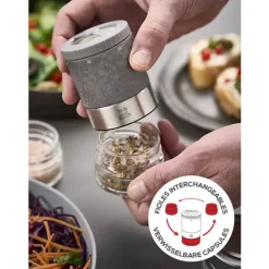 Peugeot Maestro Manuele zoutmolen in hout met verwisselbaar reservoir, u'selec 11cm licht grafiet