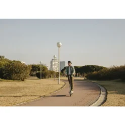 Segway-Ninebot Kickscooter Max G2E Powered by Segway - E-step - Actieradius: 70km - Snelheid: 25km/h