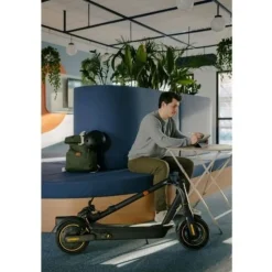 Segway-Ninebot Kickscooter Max G2E Powered by Segway - E-step - Actieradius: 70km - Snelheid: 25km/h