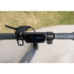 Segway-Ninebot Kickscooter C2 Pro E Powered by Segway E-step - Actieradius: 17km - Snelheid: 16km/h